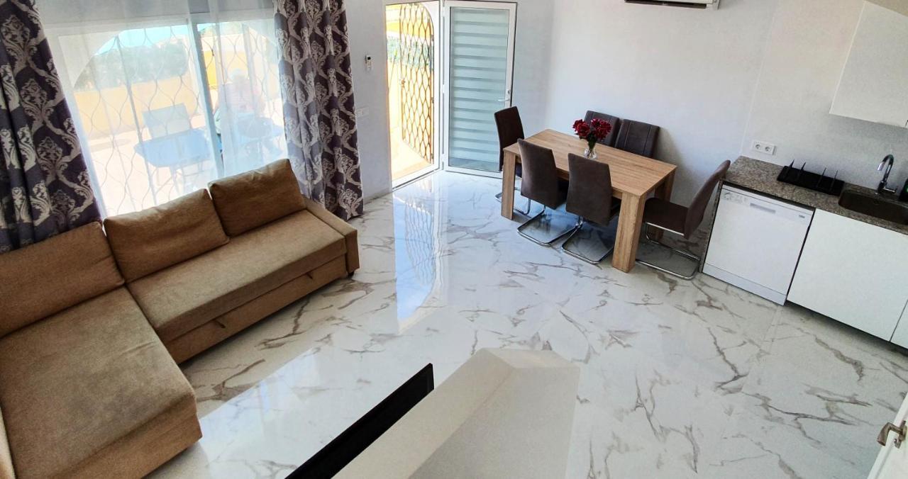 Alkabir Sea View Beach Bungalow Villa เอลกัมเปโญ ภายนอก รูปภาพ