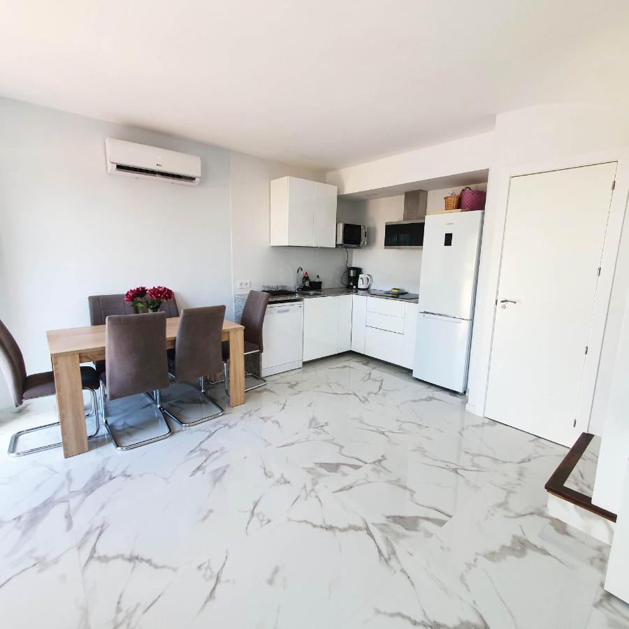 Alkabir Sea View Beach Bungalow Villa เอลกัมเปโญ ภายนอก รูปภาพ